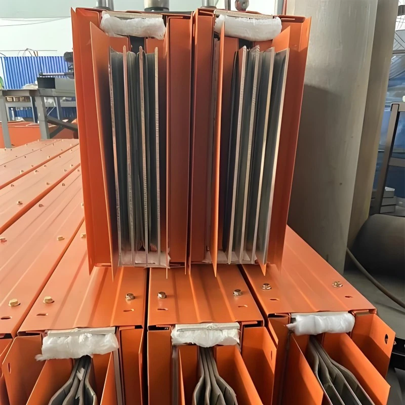 Права огнеупорна шина