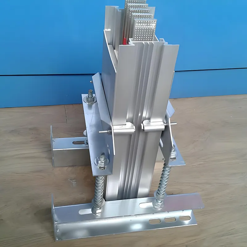 Вертикална сандвич шина